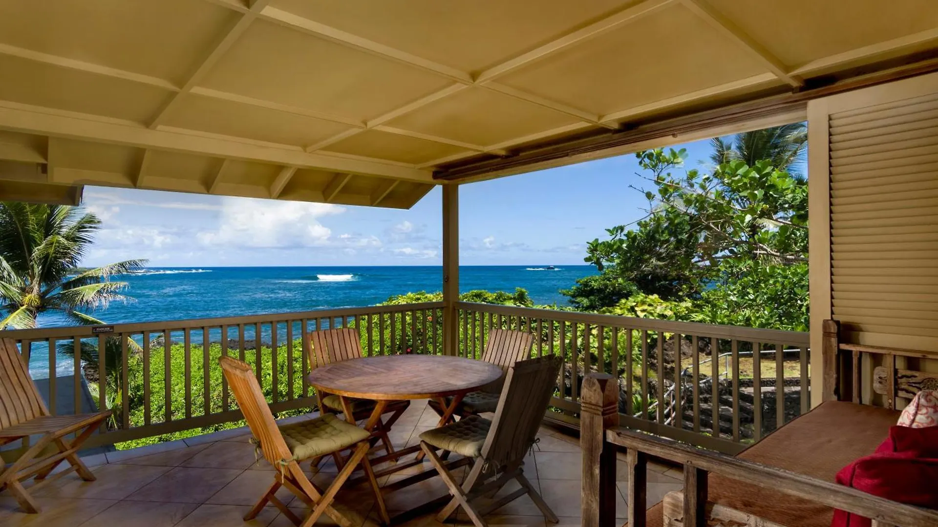 Hana Kai Maui - #5 Kaʻahumanu Apartment